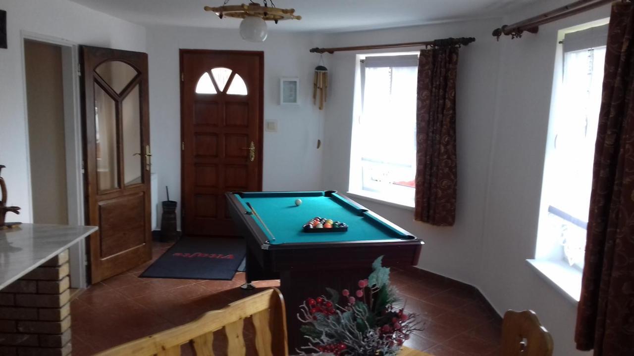 Apartman Ustie Trzciana Zewnętrze zdjęcie